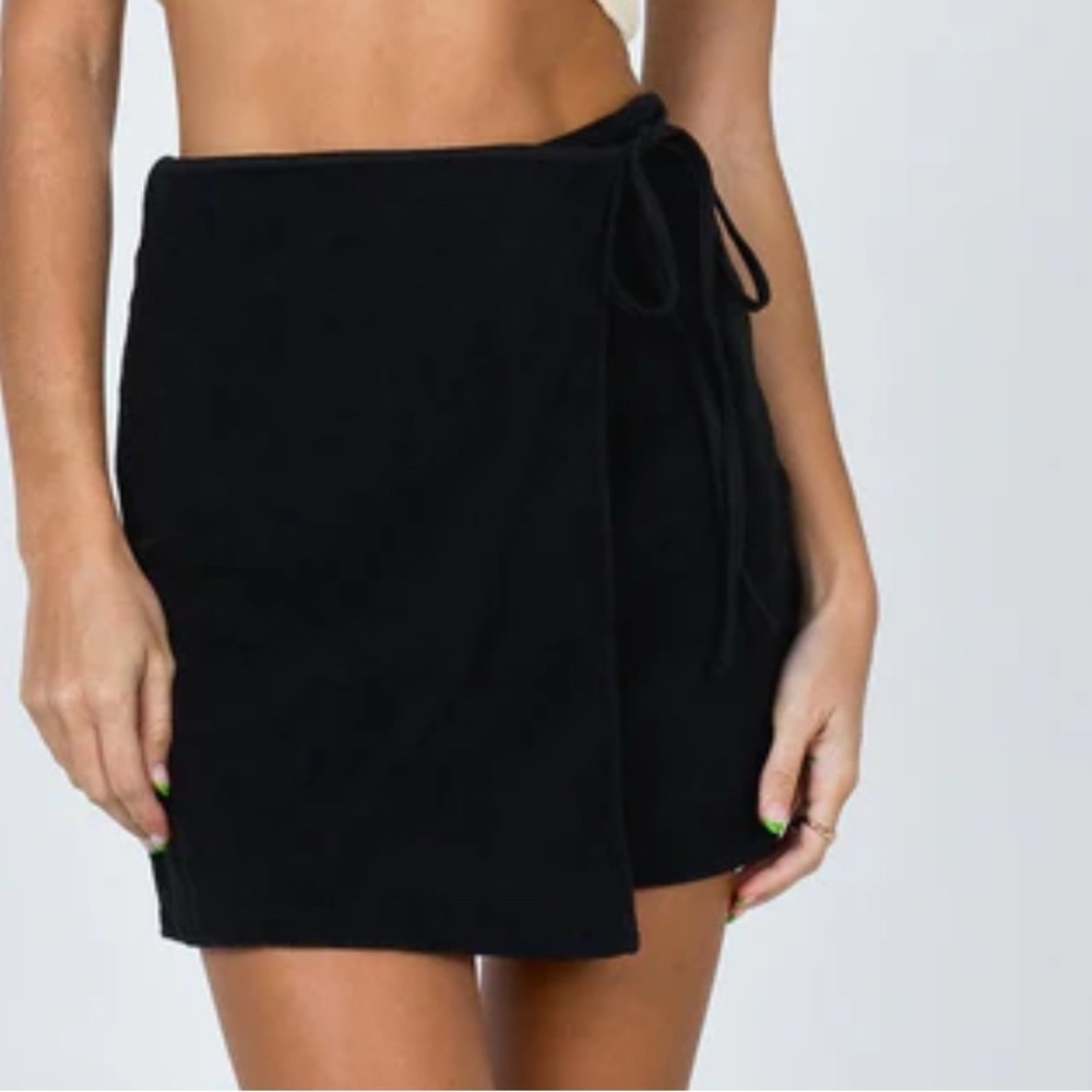 Princess Polly NWT Athena towel skirt, size 6